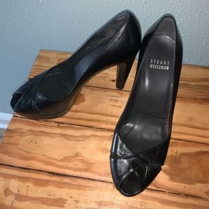 Stuart Weitzman Black Peep-toe 6.5M